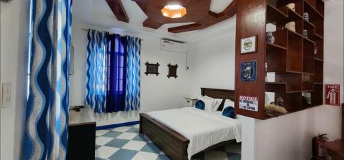 Couple room in Bolinao's G-Point Resort
