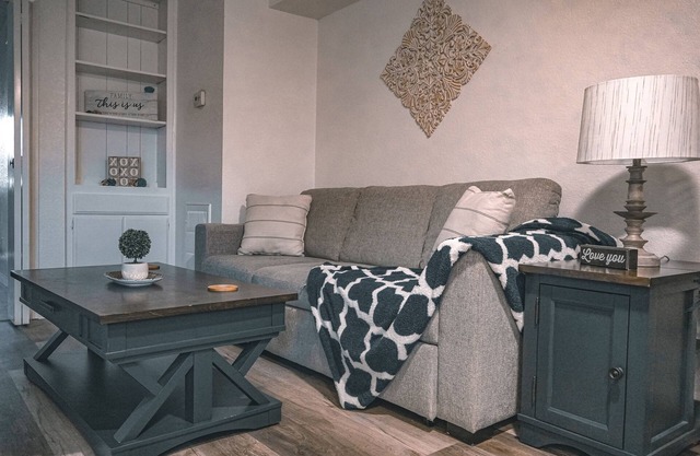 Cozy 1 Bed 1 Bathroom Private Condo