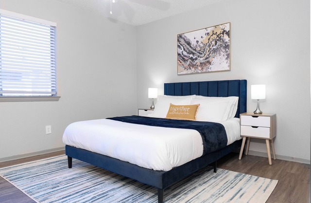 Cozy 1B1B Apartment 5 Minutes from Downtown SoLA