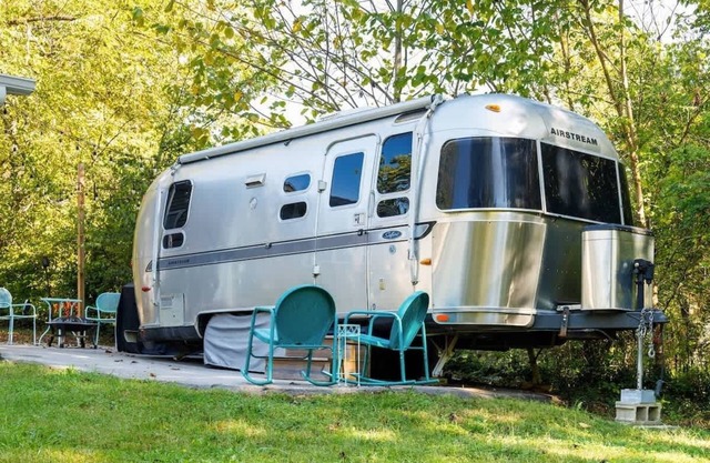 Cozy 1BR Airstream near Leipers Fork - Sleeps 3