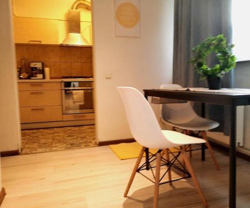 Cozy 2-Bedroom flat with Terrace & Parking by Alfa