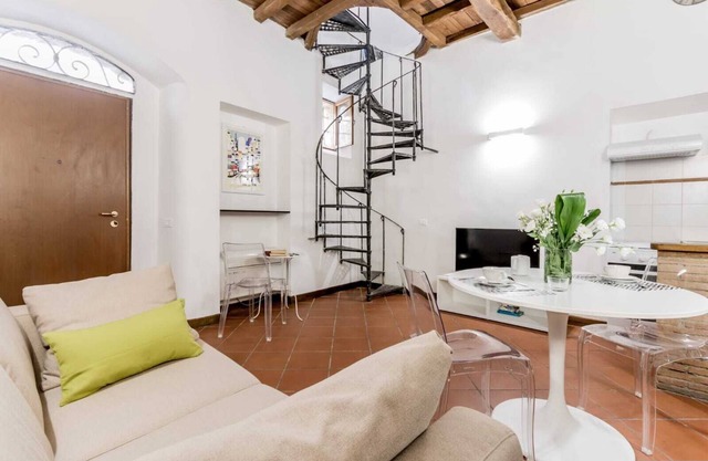 COZY APARTMENT OF PURIFICATION 68 in the heart of the historic center