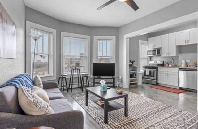 Cozy apartment with nice view-9