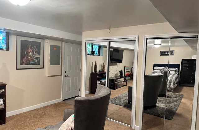 Cozy Basement Suite In Great Capital Hill Neighborhood