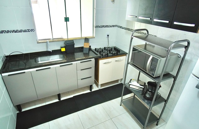 Cozy House, 2 bedrooms, 1 Air Conditioning, Large Garage, Full Kitchen