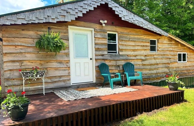Cozy Cabin in Otter Lake