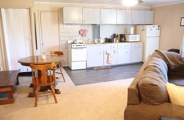 Cozy, Country Apartment