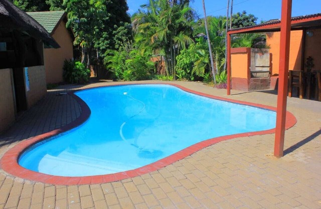 Cozy guesthouse - 5 minute the Kruger National Park!