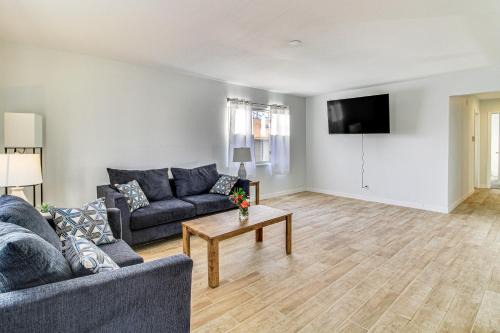 Cozy Home with Grill and Games in Albuquerque!
