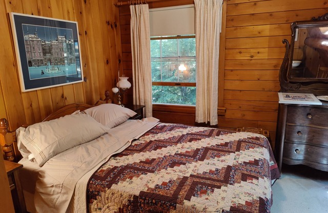 Cozy Lakefront Home in Waterford, Maine