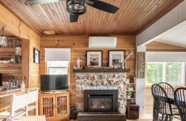 Cozy oasis by the Trent River/Rice Lake