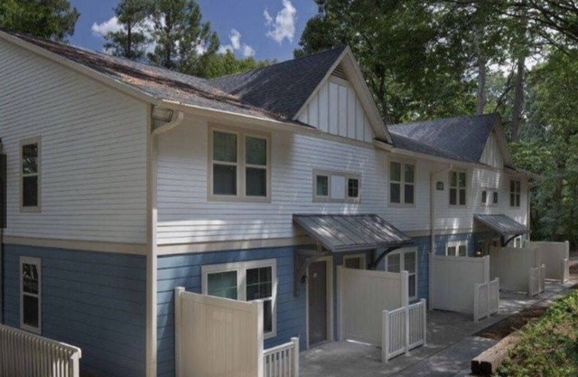 Cozy studio Near Braves Stadium/Cumberland Mall!