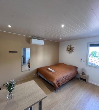 Cozy studio proche Zenith, A75 "émile"