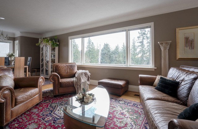 Crystal's View Bed & Breakfast