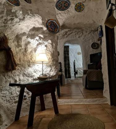 Cueva El Parral