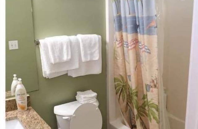 Cute 2 bedroom/2 bathrooms home