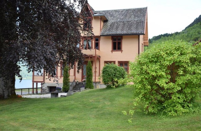 Døsen Gård