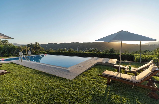 Deluxe Villa with Pool ‘Myrto’- 3 bedrooms