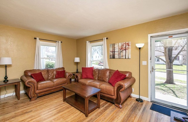 Des Moines Relaxing Haven Getaway