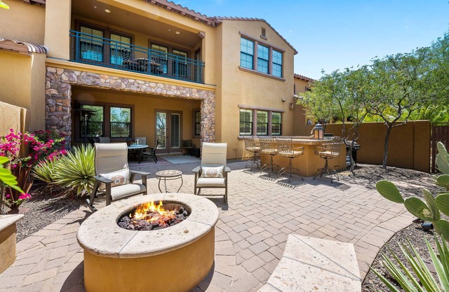 Desert Dream Stay: Tuscan Townhome w/Sunset, Golf & Mountain Views