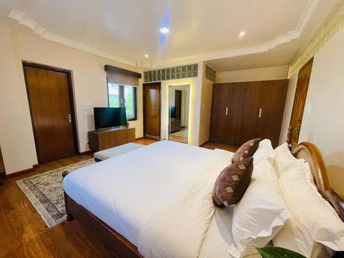 Devi Aura Villa