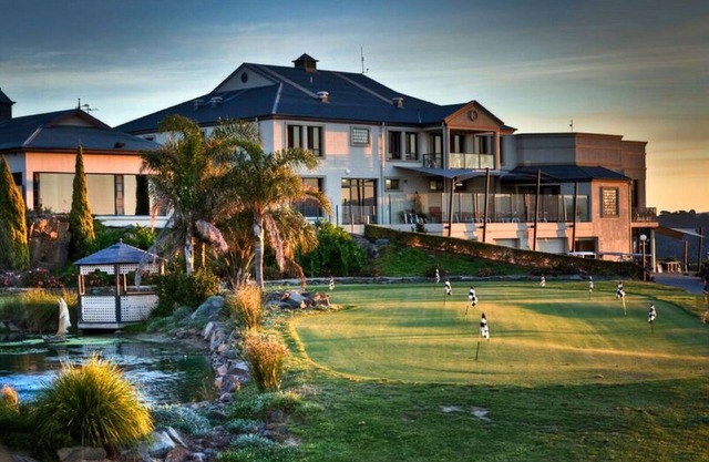 Discovery Resorts - McCracken Country Club