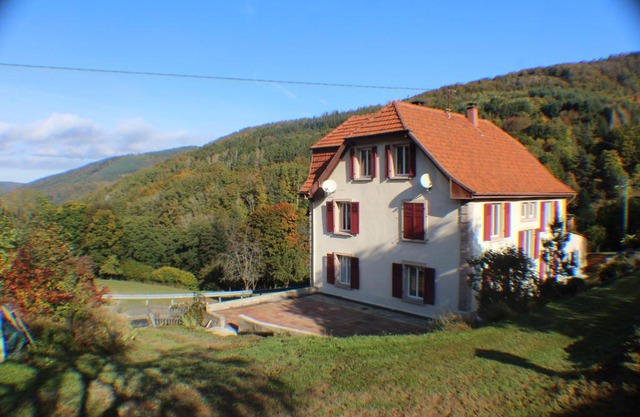 Domaine de la Charrière sur 63 ares - 4 à 8 pers