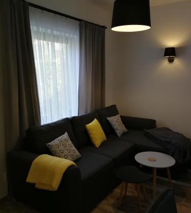 Domek przy lesie 2