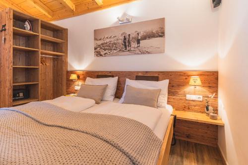 Dorfchalets & Apartments - in Kaprun centre including FREE entry Tauern Spa and Summer Card
