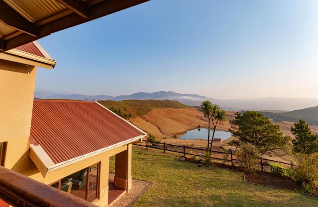 Drakensberg Luxury Accommodation - Misty Ridge