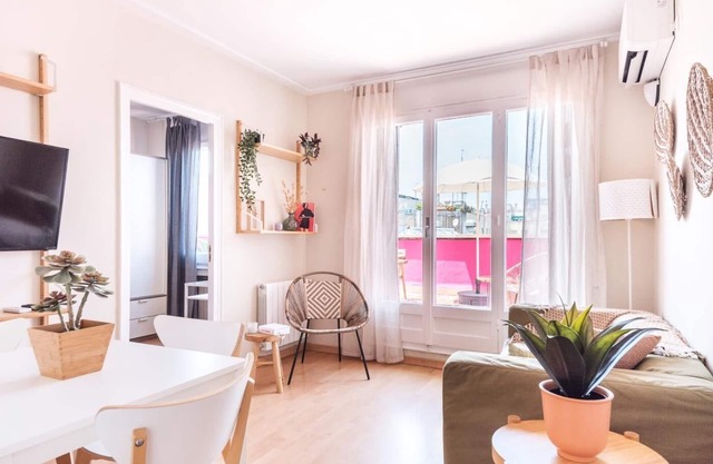 Dreamy sunsets in a central penthouse w/terrace