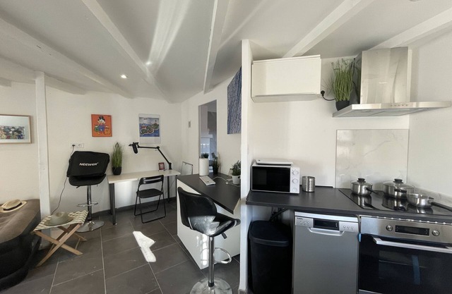 Duplex - Tranquillité à Marseille Deux Logements au Sein D'un Duplex Chaleureux