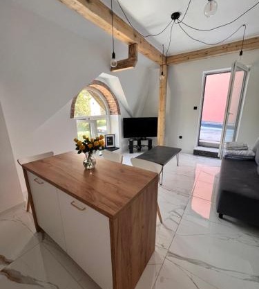 Dworskiego 74, Apartament 2