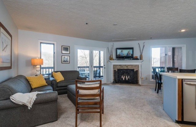 Eagle View Condo @ Lake Monroe
