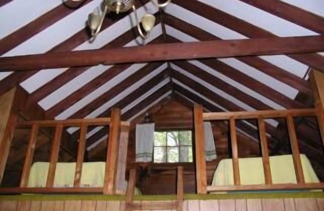 East Otis, MA, Waterfront Summer Cottage, Big Pond,