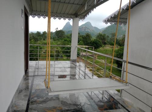 Eco Villa Resort ! Couple Friendly Eco Resort !