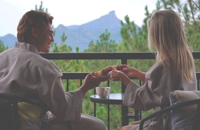 Ecoasis Romantic Chalet Morning Mist