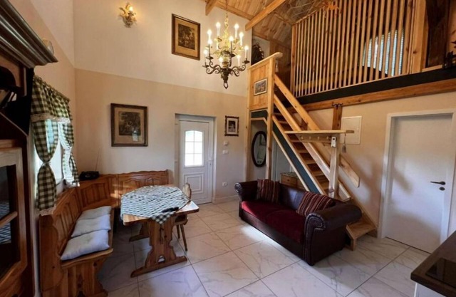 Edenski vrt Three-Bedroom Holiday Home