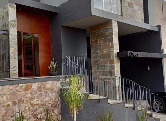 El Molino Residencial & campo golf Beautiful house