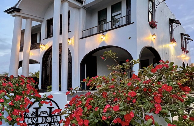 El Romeo, Casa Josepha. 10min Drive to Beaches!