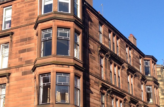 Elegant Victorian Apartment With Amazing Views In Glasgow's West End