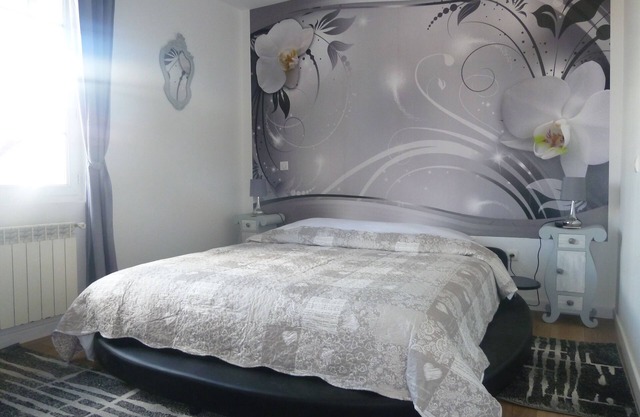 Elizondoa House 2 >