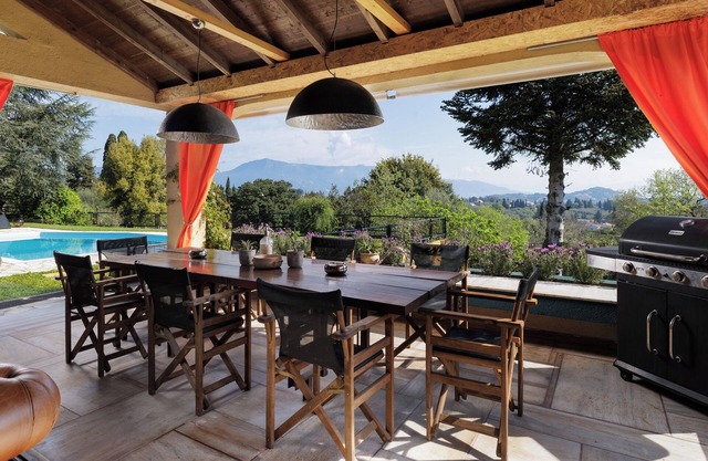 Elvis Luxury Familly Villa, 6+2
