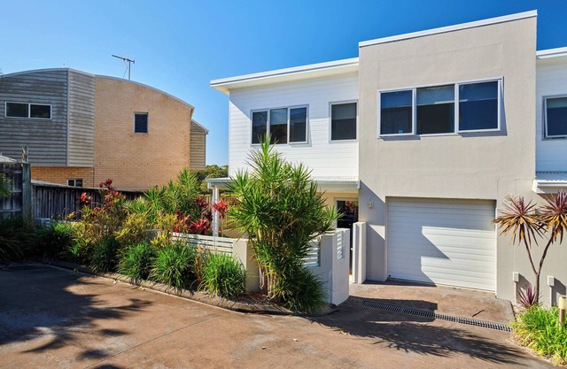 Emerald Sands - Only Minutes Away from the Surf, Sun and Fun at Diamond Beach