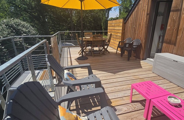 En Bord de Mer, Appartement au 1er Étage Avec Terrasse Spacieuse