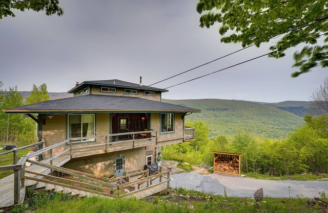 Enchanting Dorset Mountain Home w/Stunning Views!