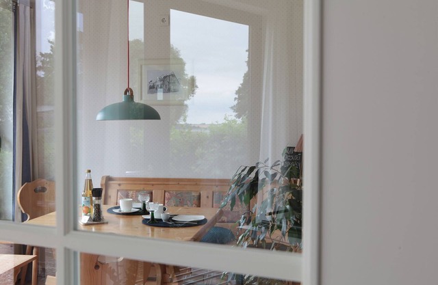 Enchanting little vacation cottage in Röpersdorf directly on Lake Uckersee
