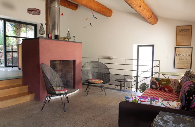 Ensemble de Charme de 3 Maisons de Village Avec Bassin Réunies par des Terrasses