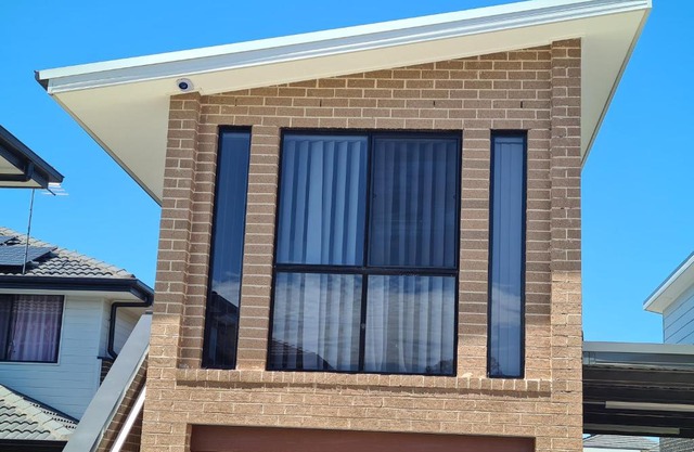 Entire 1 bed unit w onsuite, wifi, TV, Car park