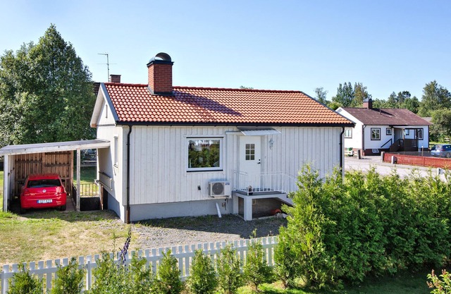 Entire Villa HomelyComfort, Laxå